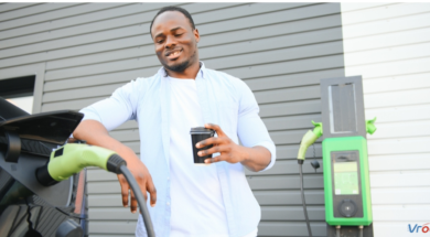 voiture électrique,consommation carburant, bornes de rechargement, voiture économique